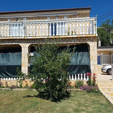 Apartman Toja Apartment Сен Екстериор снимка