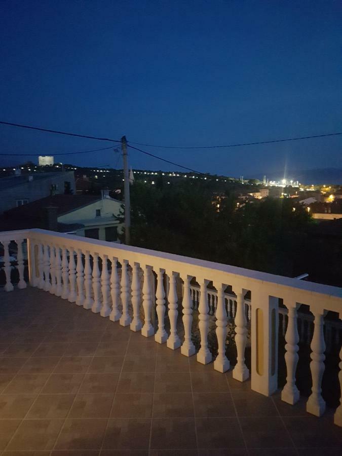 Apartman Toja Apartment Сен Екстериор снимка